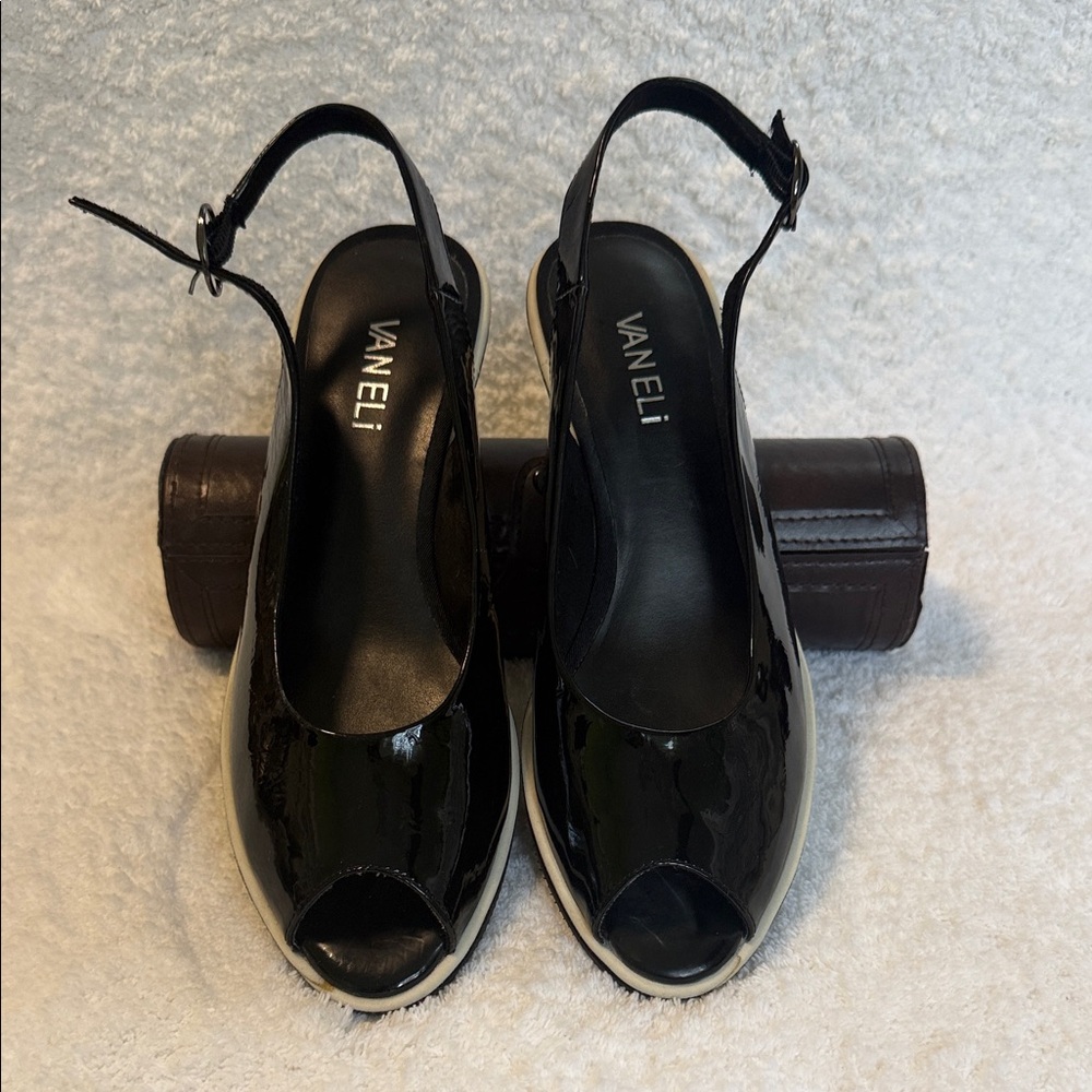 NWOT Vaneli Patent Leather Cork Wedge Slingback Comfort Shoe Size 7.5